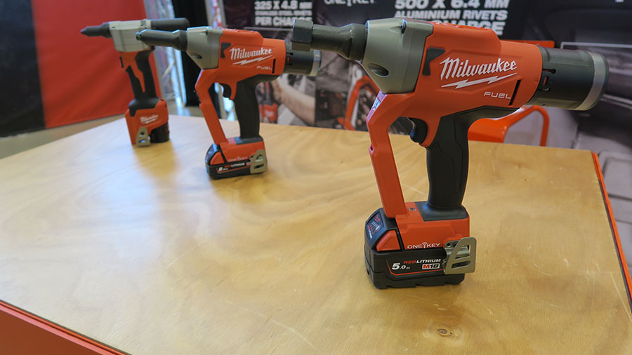 Riveteuse sans fil M18 ONEFLT Milwaukee Riveteuse sans fil M18 ONEFLT Milwaukee